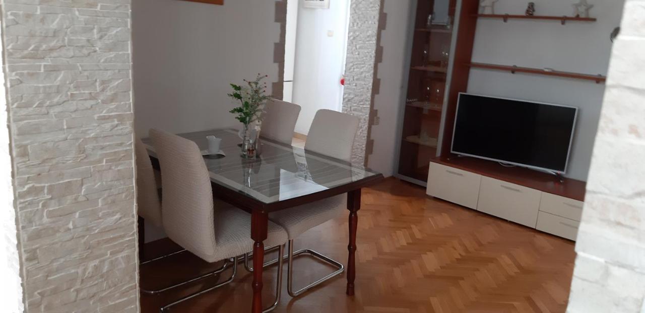 Apartment Rita มาคาร์สกา ภายนอก รูปภาพ